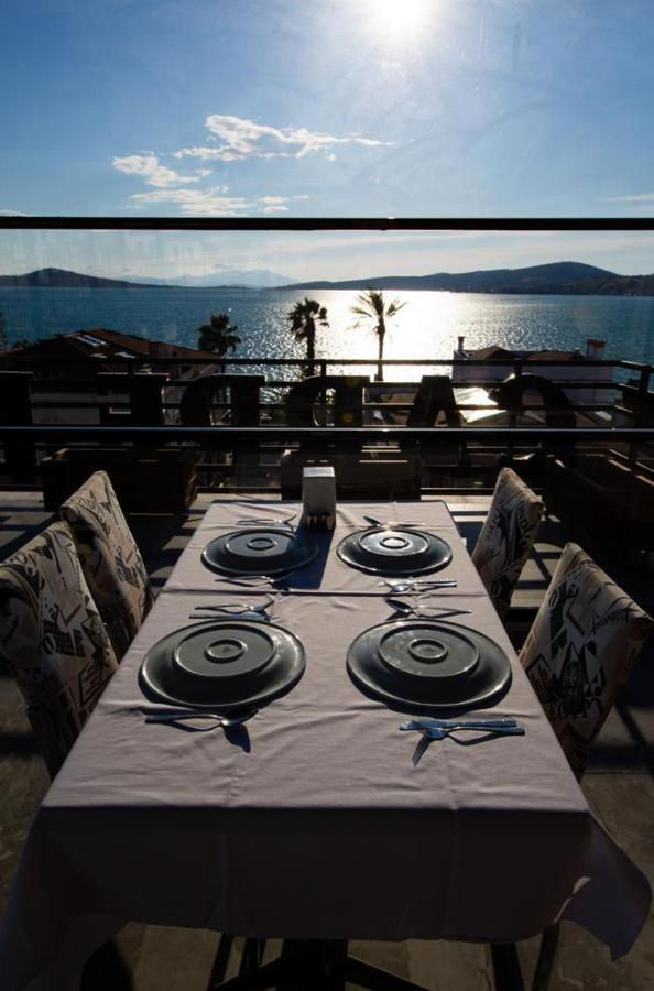 Carpe Diem Hotel ไอวาลิค ภายนอก รูปภาพ